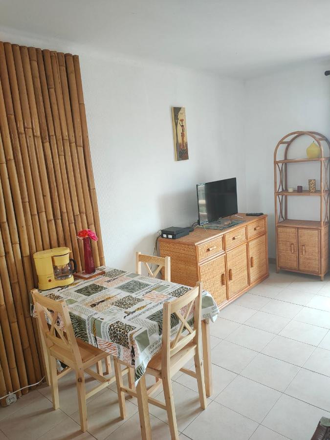 Sejour A Valras T1 Vue Sur Mer - 50M Centre Et Mer Apartment Exterior photo